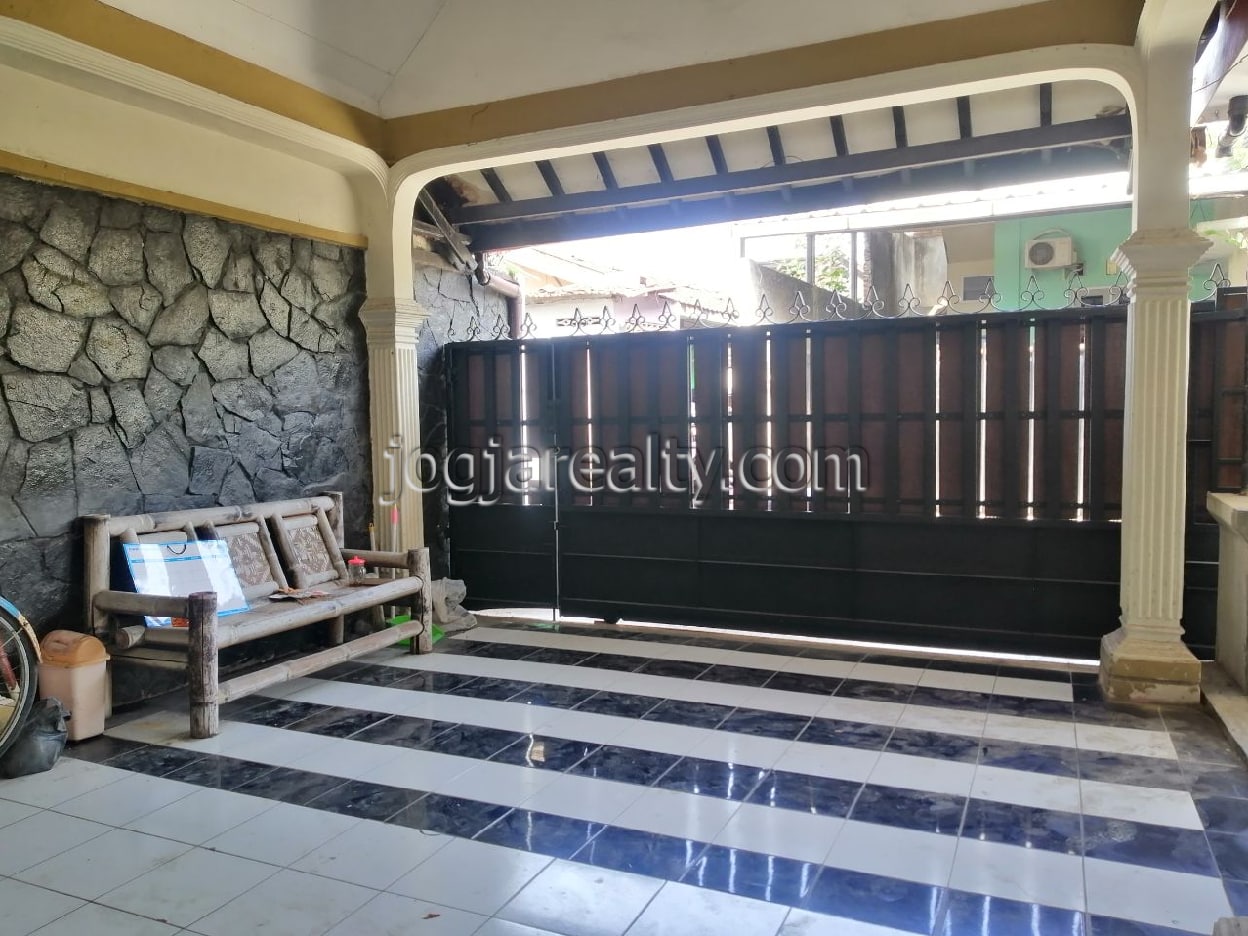 RUMAH KOST DIJUAL DEKAT KAMPUS UMBULHARJO KOTA Cari rumah kost dijual di yogyakarta puri kanindya